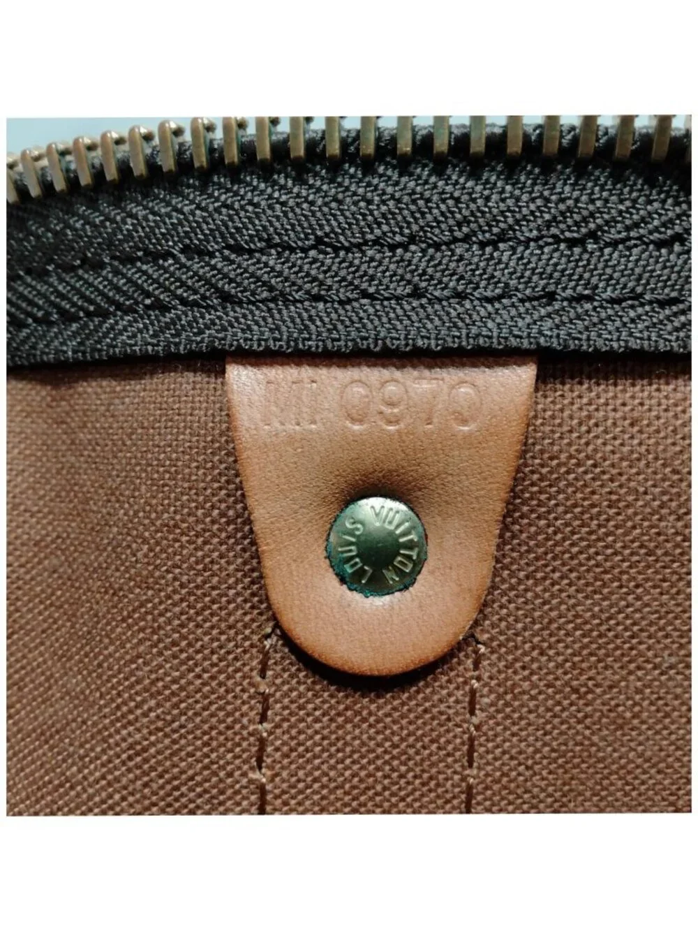 Louis Vuitton classic louis